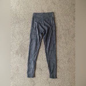 Titan Genesis Leggings
